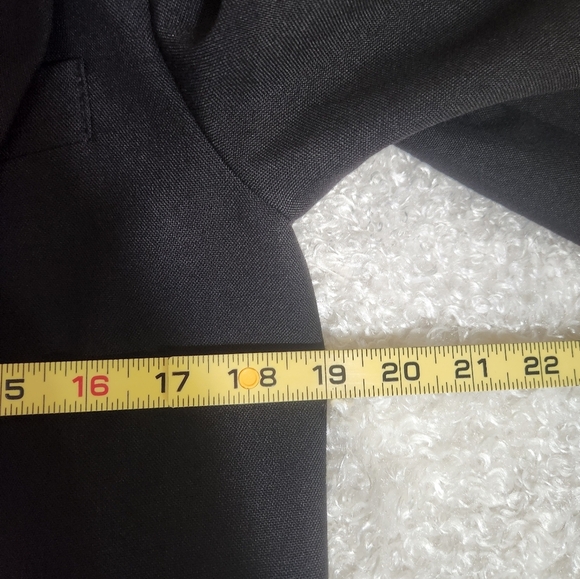 NWT Class Club Black and Silver Tailored Blazer - Picture 9 of 11